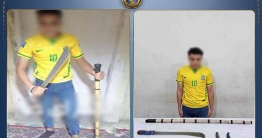 الداخلية تضبط طالباً استعرض بأسلحة بيضاء ونشر عبارات خادشة للحياء بالبحيرة