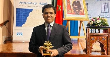 زين العابدين المرشدى يفوز بجائزة بلند الحيدرى للشعراء العرب الشباب