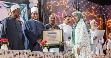 تكريم 210 من حفظة القرآن الكريم في احتفالية سنوية بأسوان.. صور