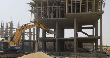 إلغاء رخصة مبنى مخالف بالفيوم وإحالة المتسببين فيها للنيابة العامة