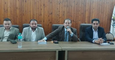 غرفة صناعة الملابس الجاهزة تنظم ورشة عمل فى بنى سويف للتعريف بقانون العمل الجديد