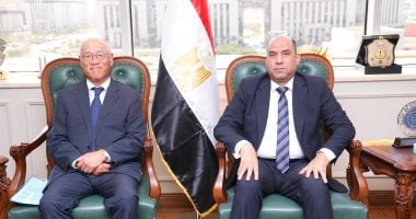 وزير العمل للسفير الياباني: كل الدعم لتعزيز الاستثمارات وتذليل التحديات