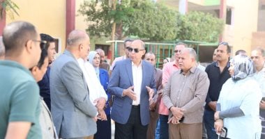 محافظ المنيا يتفقد تطوير مدرسة سمالوط الثانوية وإضافة 9 فصول لـ"موريس فرج" الإعدادية