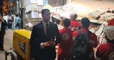 النيابة العامة تعاين عقار أبو سليمان المنهار بالإسكندرية لكشف ملابسات الحادث