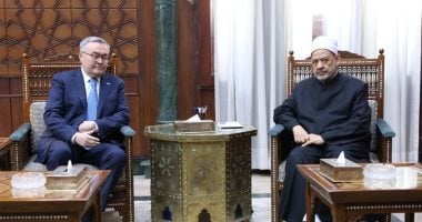 شيخ الازهر يستقبل وزير خارجية كازاخستان