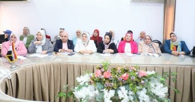 بعد حركة تغييرات..توجيهات حاسمة لمديرى الإدارات التعليمية بالجيزة لضبط المدارس