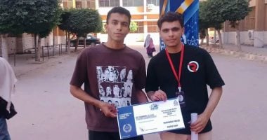 طلاب هندسة الميكاترونيك بجامعة الزقازيق الأهلية يحصدون المركز الأول بمسابقة الملصقات العلمية