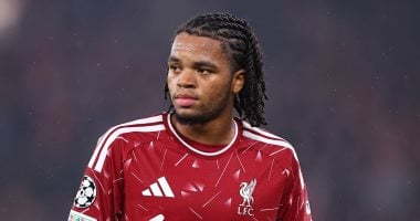 نجوموها لاعب ليفربول