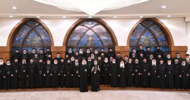 البابا تواضروس الثانى يلتقى كهنة قطاع عزبة النخل والمرج وزوجاتهم
