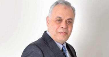 الدكتور أشرف زكي