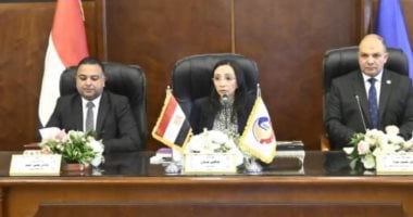 محافظ البحيرة تلتقى أعضاء النواب والشيوخ لمناقشة المشاكل الجماهيرية العاجلة