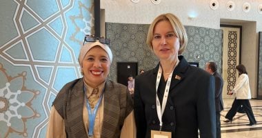 نتاليا بيتكيڤيتش مع محررة اليوم السابع