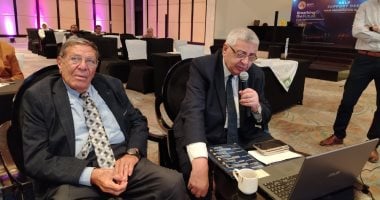 عوض تاج الدين: الفقر وعدم المساواة وضعف اللقاحات تعرقل القضاء على السل فى أفريقيا