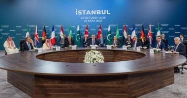 وزير الخارجية يبحث مع السعودية وتركيا وباكستان و4 دول أوروبية خفض التصعيد الإقليمى