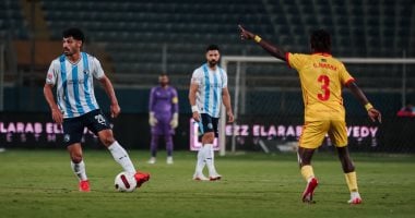 الشوط الأول.. بيراميدز يتقدم على المريخ بنتيو بثلاثية مجدى وفتحى