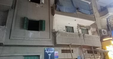 إخلاء منزل من 5 طوابق من سكانه تحسبا لانهياره بالمحلة
