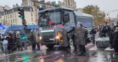 وزير الداخلية الفرنسى يعلن اعتقال نحو 1000 شخص وسط تصاعد أعمال الشغب