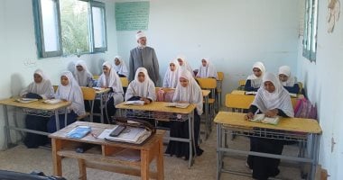 رئيس منطقة سوهاج الأزهرية يتابع سير العملية التعليمية بمعاهد جهينة
