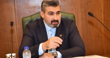  الفنان ياسر جلال، وكيل لجنة الثقافة والسياحة والآثار والإعلام بمجلس الشيوخ