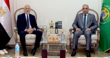 Ismailia Governor Meets Greek Ambassador to Discuss Cooperation and Investment