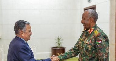 نبيل فهمي يبحث مع البرهان إنهاء الحرب في السودان ويؤكد رفض الهياكل الموازية للدولة