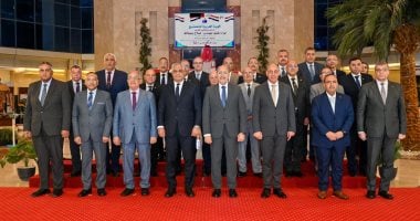 رئيس العربية للتصنيع ووزير الدولة للإنتاج الحربى يبحثان تعميق التصنيع المحلى وتوطين التكنولوجيا