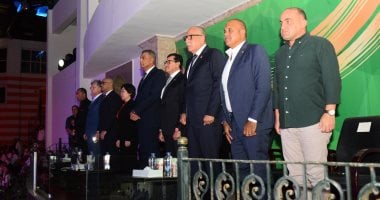 محافظ جنوب سيناء يفتتح بطولة العالم للجامعات للسباحة بالزعانف 2026 بشرم الشيخ