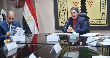 «القومى للأمومة» يستعرض جهود حماية الأطفال.. فرع بشلاتين وتوسيع خدمات الدعم النفسى