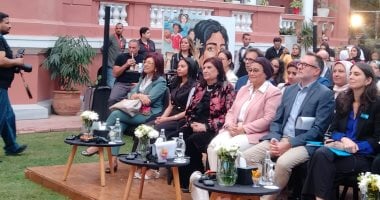 نادر السيد برفقة زوجته وابنته في سفارة كندا بعد أزمة أشيمبونج.. تفاصيل
