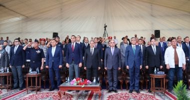 محافظ الإسماعيلية يشارك فى مهرجان الشرقية للخيول العربية الأصيلة.. صور