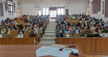 جامعة قناة السويس تنفذ 4 برامج تدريبية لتعزيز مهارات التفاوض والأمن الرقمي والتأمين الصحي