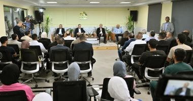 رئيس الوزراء لطلاب الجامعات: لا ندعي النجاح في حل جميع المشكلات وأمامنا تحديات عديدة