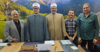 مدير أوقاف سوهاج يبحث خطة ترشيد استهلاك المياه وتركيب العدادات مسبقة الدفع