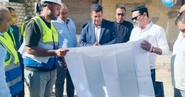 رئيس "الصرف الصحي" بالإسكندرية يتفقد مشروع خط طرد محطة طلعت مصطفى