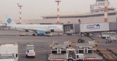 مطار الكويت يستقبل رحلات آخر أيام المرحلة الثانية من «الإجلاء الكبير»
