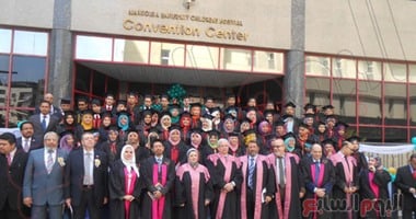 جامعة المنصورة تحتفل بتخريج الدفعة الثالثة للوافدين بكلية الطب