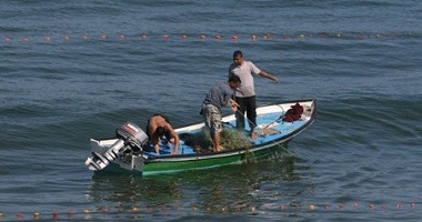 صيادو الدقهلية: توقف البحث عن الصيادين المفقودين ببحيرة البرلس