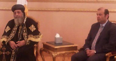 وزير التموين يصل الكاتدرائية لتقديم واجب العزاء فى استشهاد مصريين بليبيا