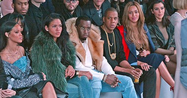 نجوم العالم حرصوا على التواجد فى "New York Fashion Week"..ريتا مع تومى هيلفيجر بالـ"خوذة".. بيكهام وهاربر بالصفوف الأولى لدعم فيكتوريا.. آمبر روز صادمة.. جاستين وبيونسيه وريهانا وكيم وميناج أول الحضور