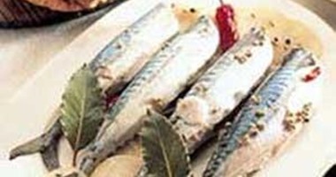 تناول الأسماك يحميك من سرطان القولون القاتل