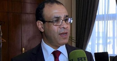 سفير مصر بألمانيا يلتقى وفد المهندسين المصريين المتدربين بشركة "سيمنس"