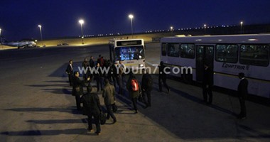 وصول رحلة جديدة من مطار جربا التونسى على متنها 211 مصريا عائدين من ليبيا