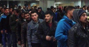 عودة 186 مصريا عائدين من ليبيا عبر مطار جربا التونسى
