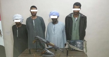 ضبط تشكيل عصابى بحوزته بندقية آلية وطبنجة و50 طلقة بنصر النوبة فى أسوان