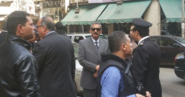 مدير أمن القاهرة يتفقد موقع انفجار "طلعت حرب" وسط تكثيف أمنى