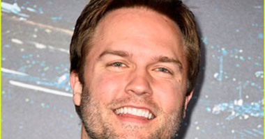 بالصور.. سكوت بورتر يستعد لاستقبال طفله الأول من زوجته كيلسى مايفيلد