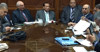 محافظ كفر الشيخ يتدخل لإنهاء خلاف بين رئيس الجامعة والصحفيين