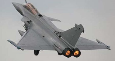 الفرنسية: باريس لم تحدد موعد بيع طائرات رافال إلى مصر
