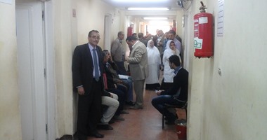 لجنة الانتخابات بسوهاج: 140 مرشحا تقدموا بأوراقهم بعد ساعتين من فتح الباب