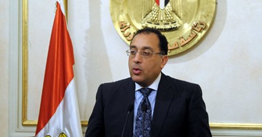 وزير الإسكان يوقع اتفاقيتين مع "البحر الأحمر والوادى الجديد" لتطوير العشوائيات